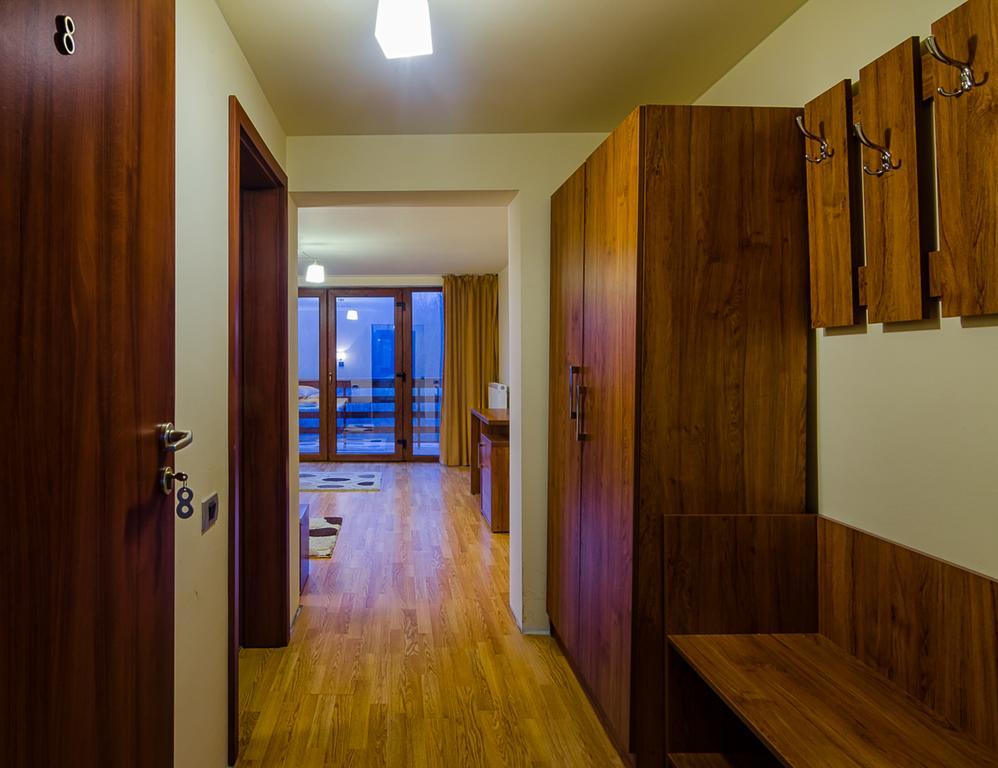 Panorama Pietrei Craiului Hotel Zărneşti Buitenkant foto